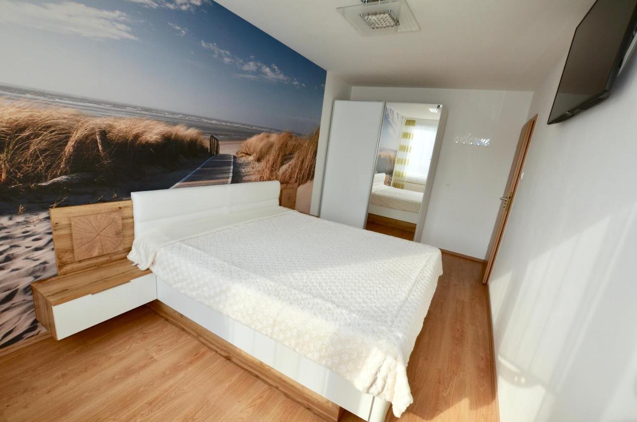 Apartament Piaskowy Jantar 2 Kołobrzeg Esterno foto